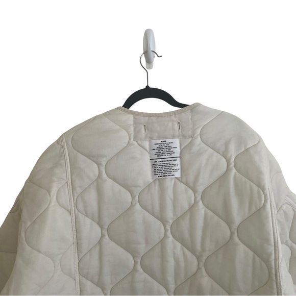 The Frankie Shop Quilted Padded Ripstop Jacket in Ivory M/L - Picture 6 of 12